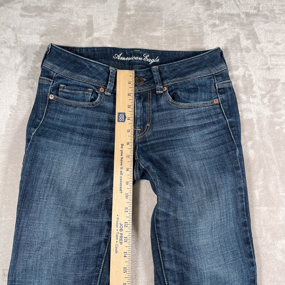 American Eagle Women's Jeans Original Boot Cut Denim Casual 2 Short Blue - Picture 3 of 7